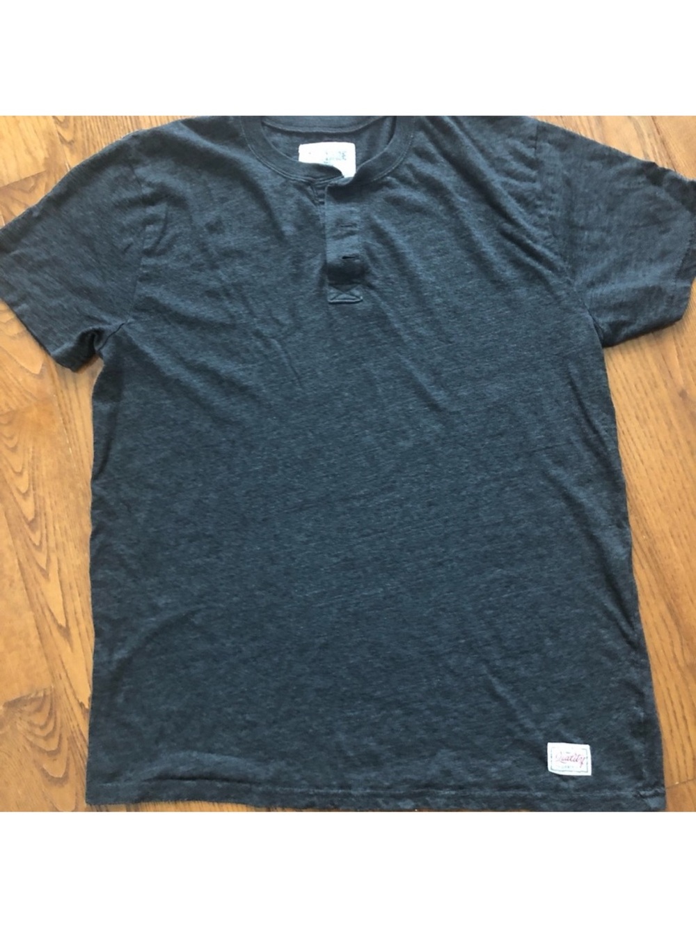 LAST CHANCE SALE: Vintage brand men’s shirt